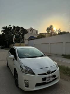 Toyota Prius Gs 2013 model 2017 reg pearlwhite