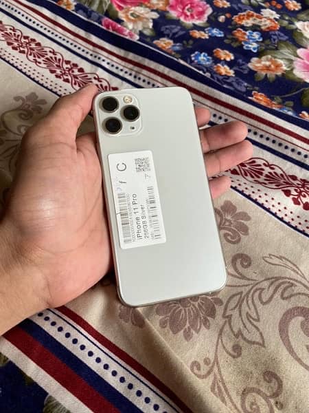 I phone 11 pro 256gb pta approved 1