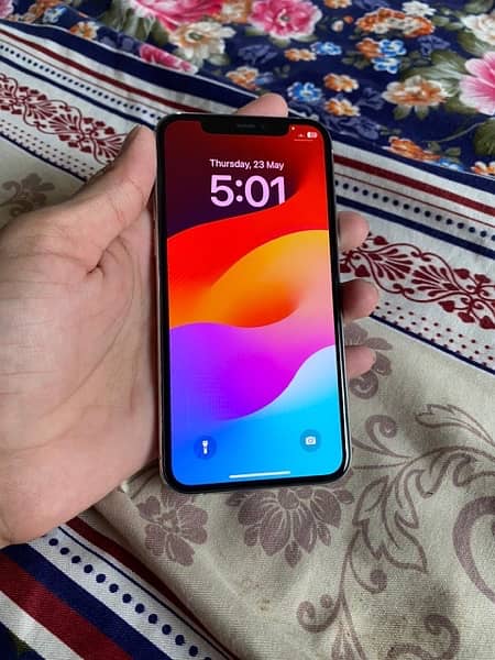 I phone 11 pro 256gb pta approved 3