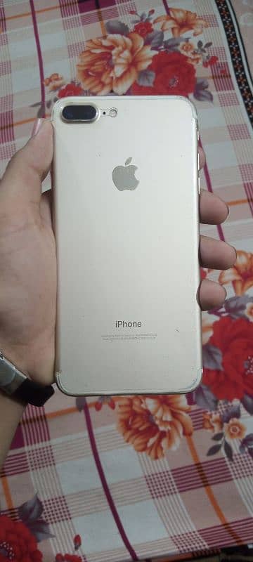 i phone 7 plus 0