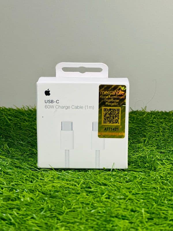 Iphone 20 watt Mercantile Charger 1