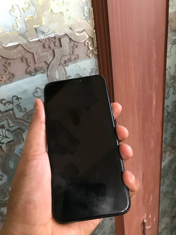 iphone 11 pro 5