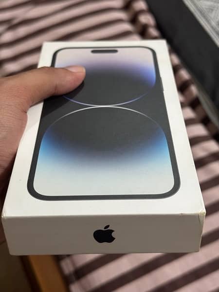 iPhone 14 Pro Max 10/10 condition 128gb 3