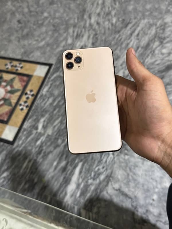 IPHONE 11 PRO MAX 256GB FACTORY UNLOCKED 0