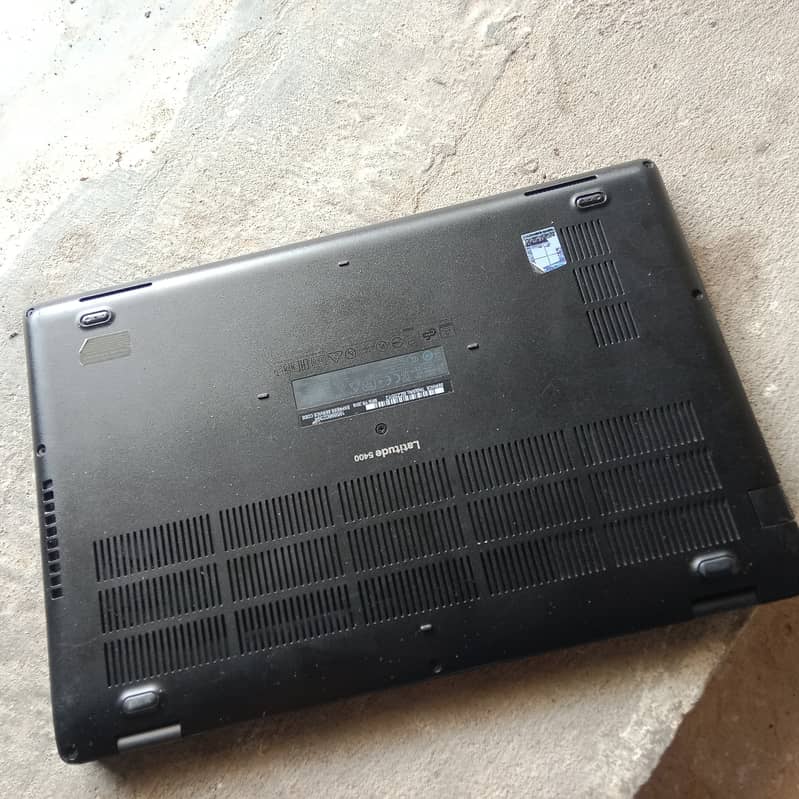 DELL LAPTOP FOR SELL LATITUDE 5400 8GB/256GB 2