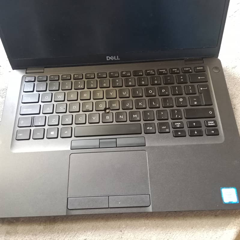 DELL LAPTOP FOR SELL LATITUDE 5400 8GB/256GB 4