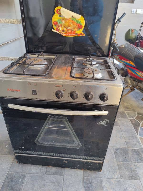 3 burner cooking range (Corana C47) 4