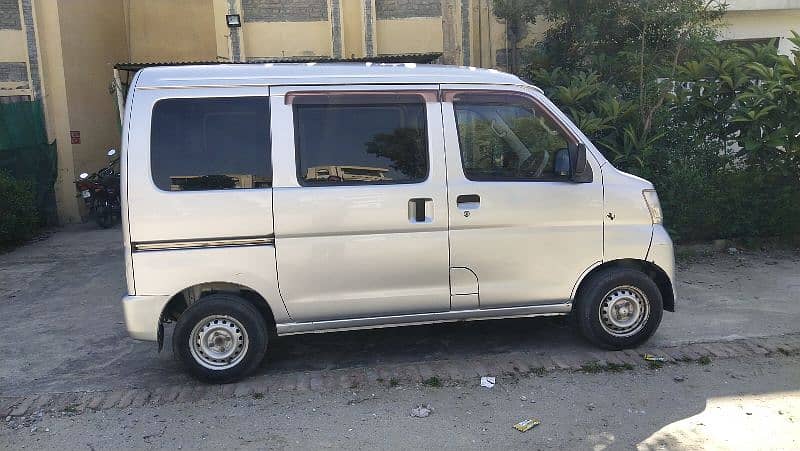 Daihatsu Hijet 2011 5