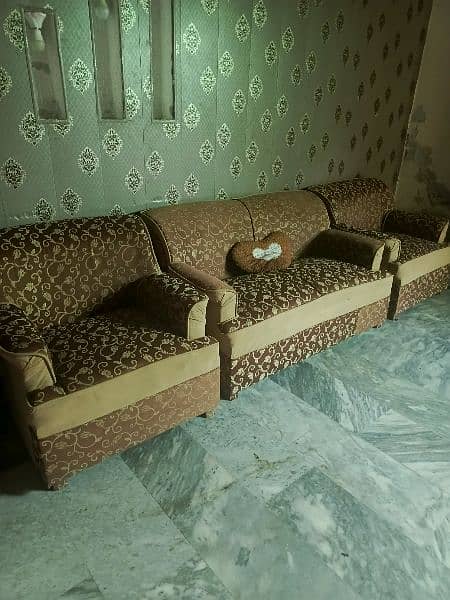 7 Seater Sofa Made on Special Order very Heavy 4