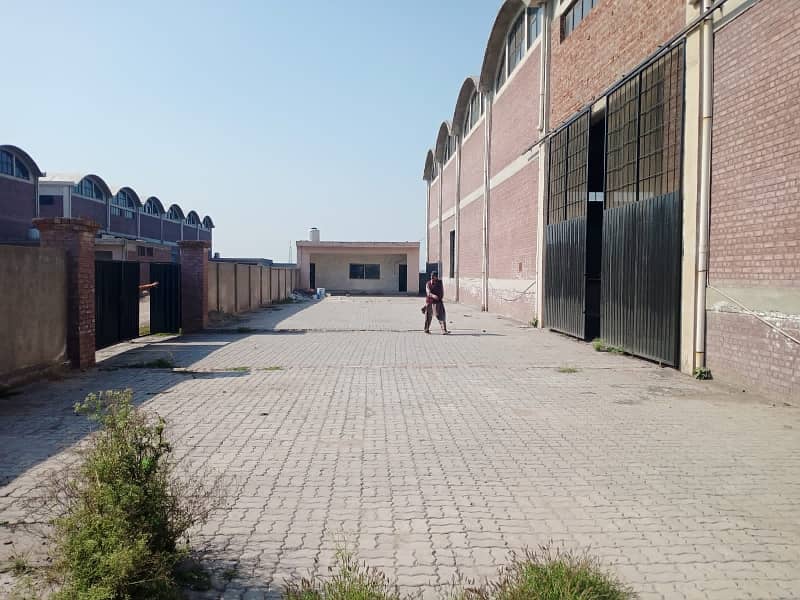 10 Kanal Warehouse Available For Rent 12