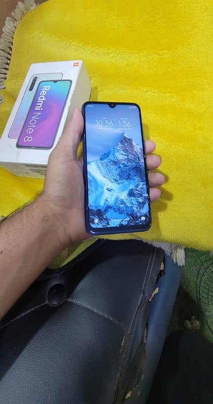 REDMI NOTE 8 4/64 WITH BOX 4