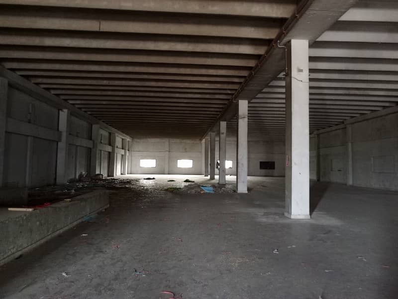 4 Kanal Warehouse Available For Rent 1