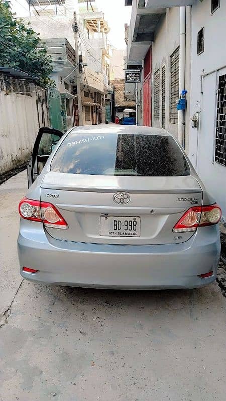 Toyota Corolla Altis 4