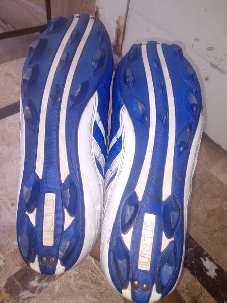 football shoes condition 10/10 2