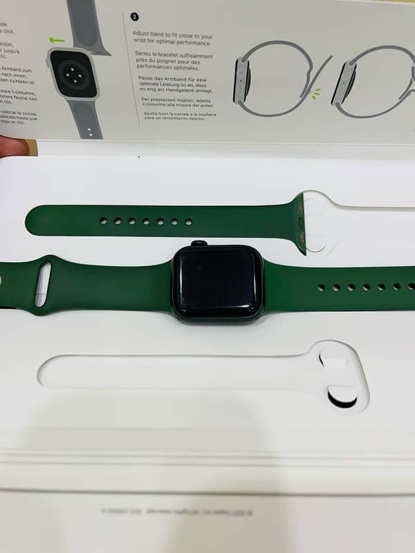 Apple Watch series 7 41mm 9