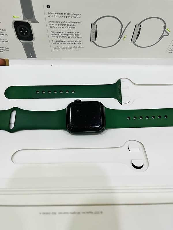 Apple Watch series 7 41mm 11