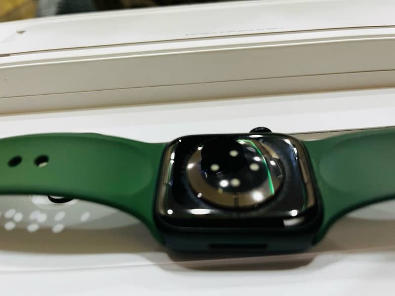 Apple Watch series 7 41mm 16