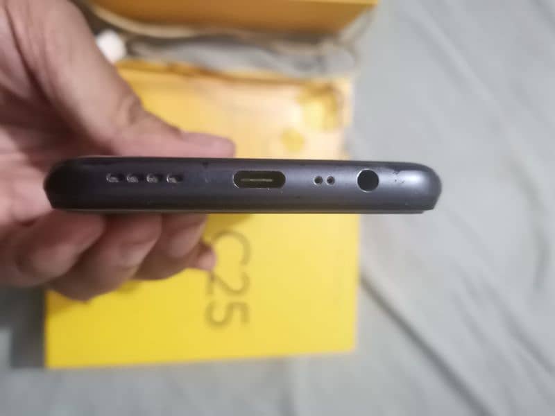 Realme C25 4/128 4