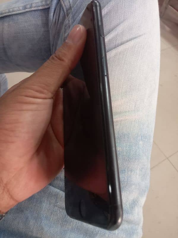 iphone 7 plus 128gb non pta 5