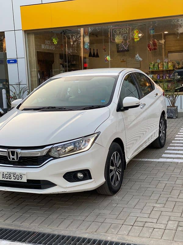 Honda City Aspire 2021 3