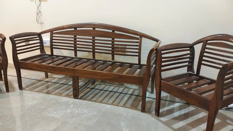 pure and solid wooden Chinese 5 seater sofa set in good condition 5