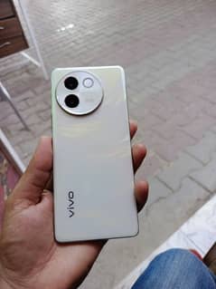 VIVO V30e