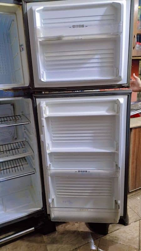 Dawlance fridge black colour for sale 1