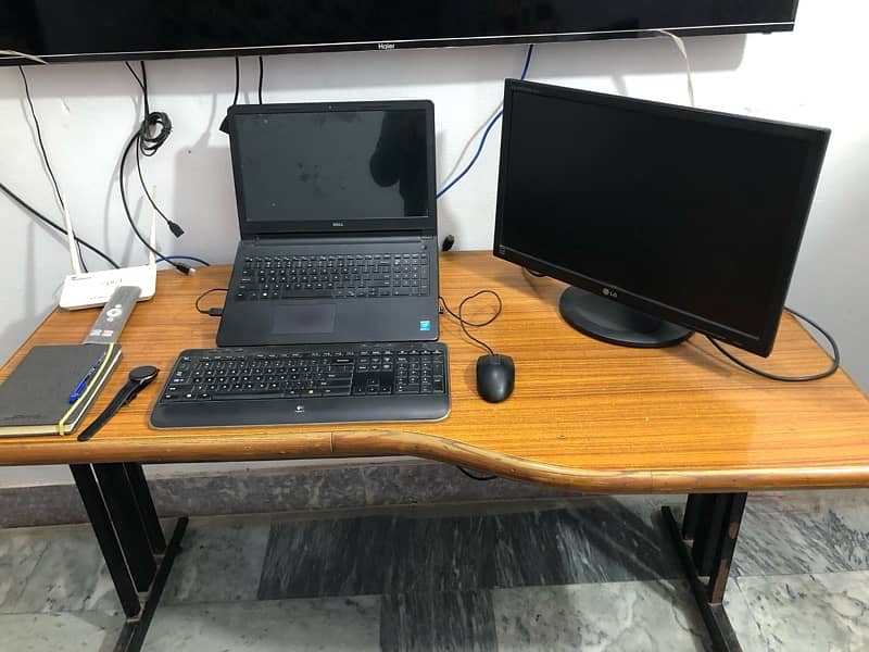 3 Computer Tables 2