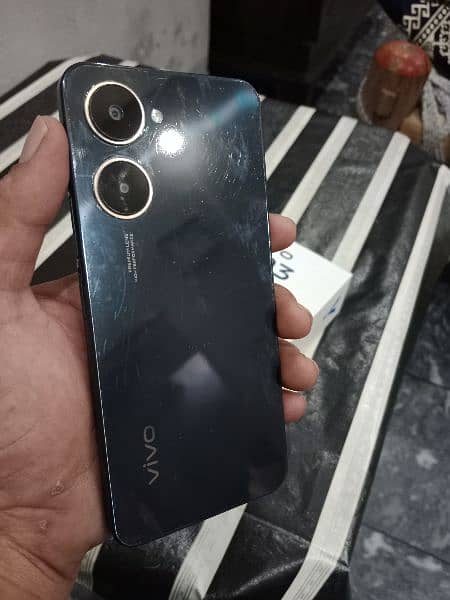 Vivo Y03 4+4 Ram 64 gb 6