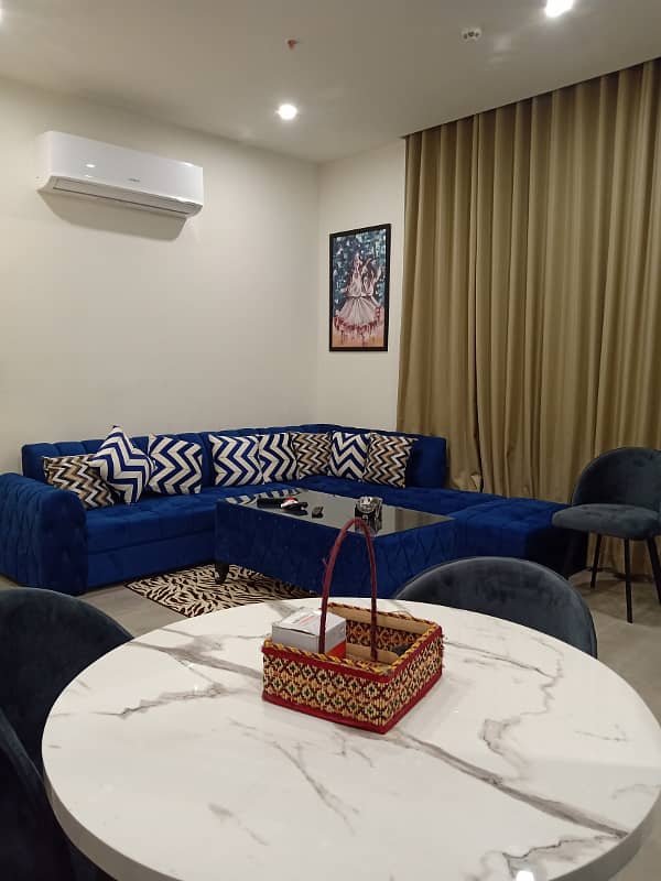 1 bedroom flat par day short time furnished Luxurious apartment daily basis available for rent 4