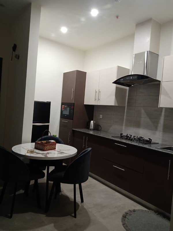 1 bedroom flat par day short time furnished Luxurious apartment daily basis available for rent 8