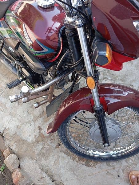 Honda 100 behtreen condition 1