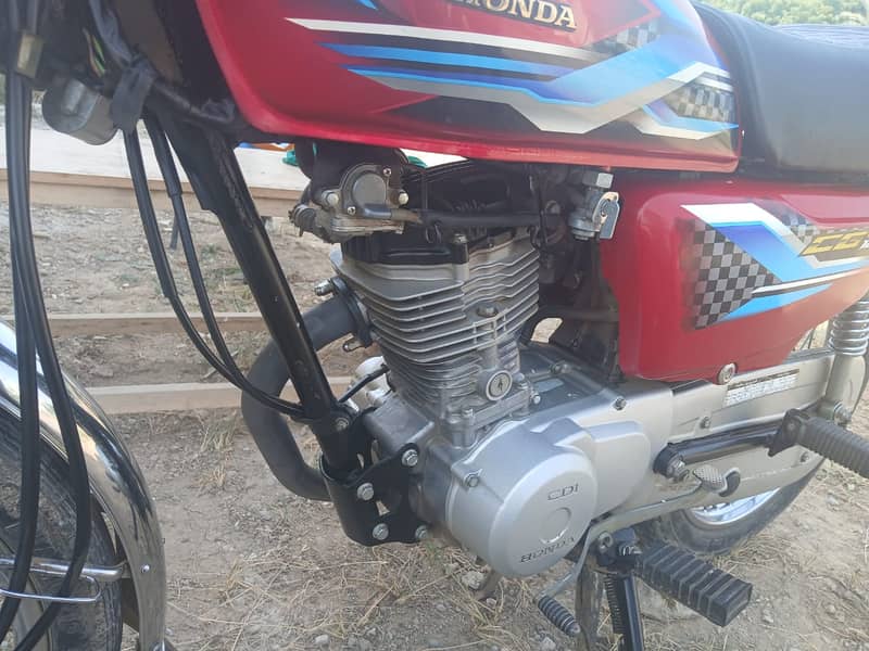 Honda CG 125 2024 3