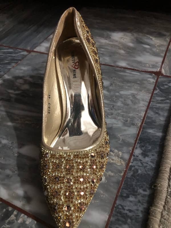 goldn heel for sale 2