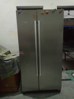 SIEMENS REFRIGERATOR