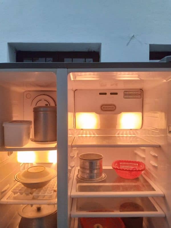 SIEMENS REFRIGERATOR 2