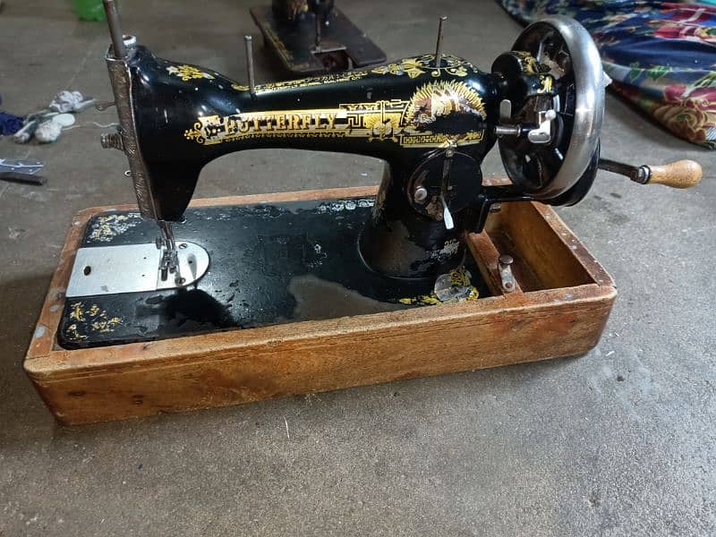 sewing machine butter fly for sale 0