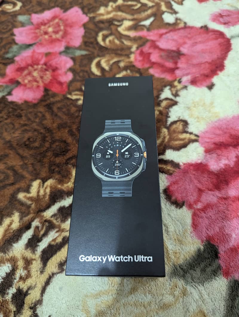 Samsung Watch Ultra Silver Titanium LTE 0