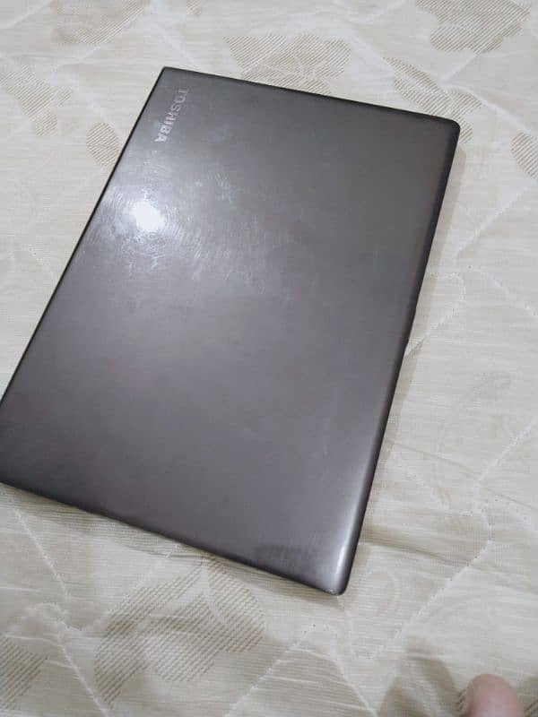 Toshiba Laptop Touch and Type 14