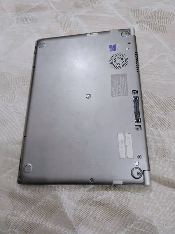 Toshiba Laptop Touch and Type 15