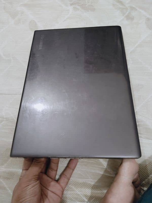 Toshiba Laptop Touch and Type 17