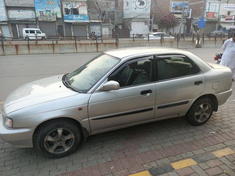 Suzuki Baleno 2001 1