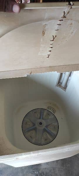 used Dawlance  washing machine 3