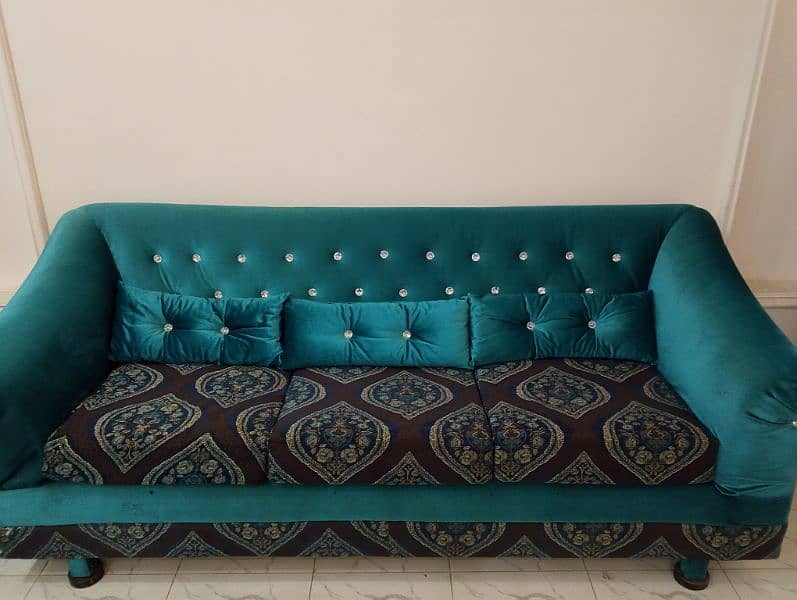 King size sofa set for sale. 1