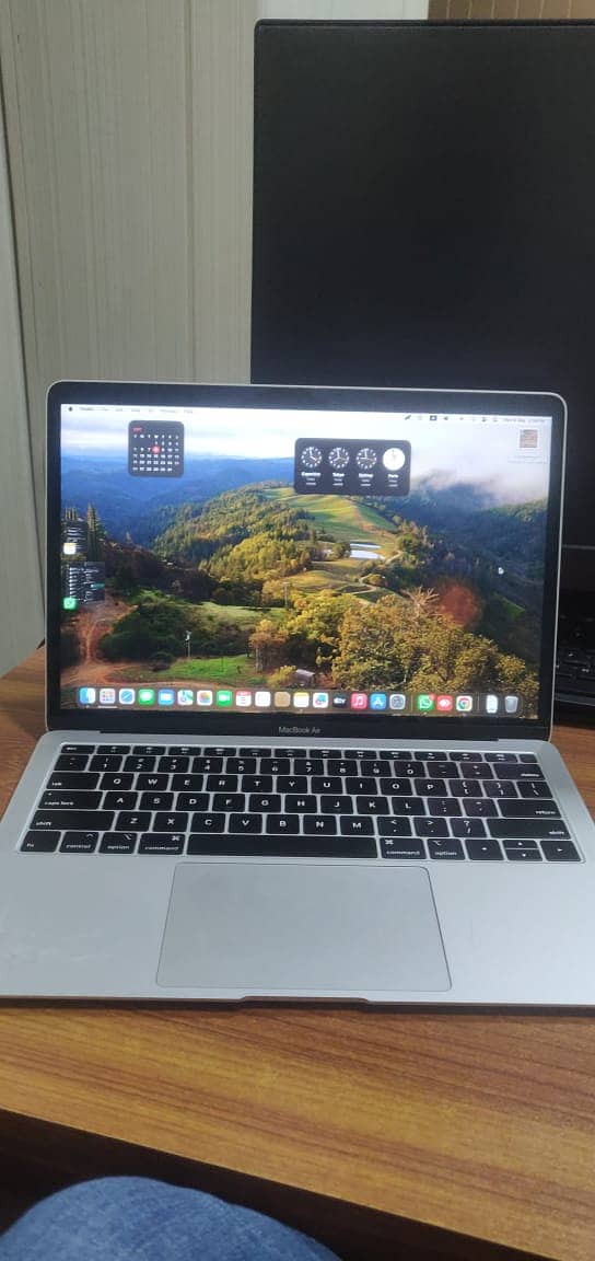 Apple MACBOOK AIR 2018 2