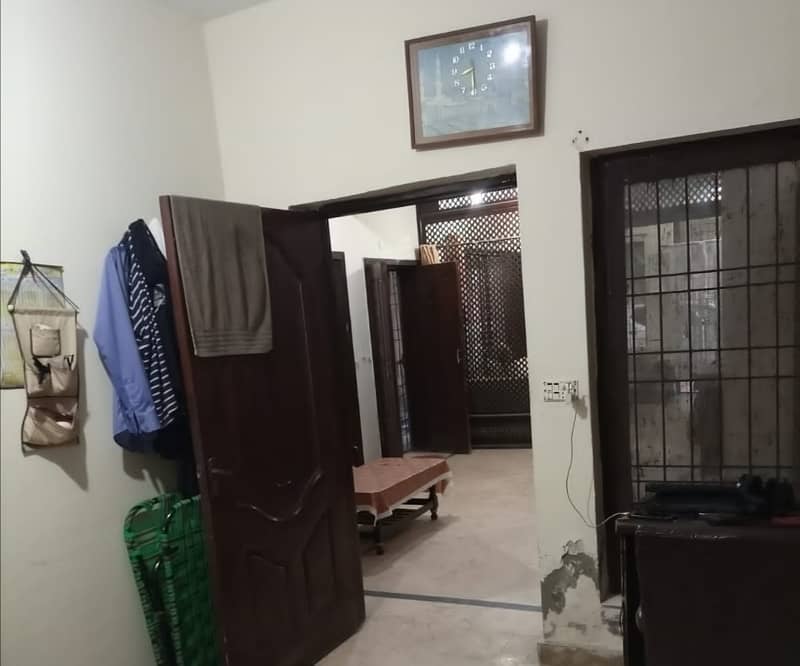 House Of 5 Marla In Model Town Is Available 10