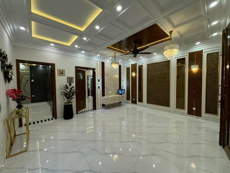 10 Marla Luxury Designer Dream House For Sale In Bahria Town Lahore 11