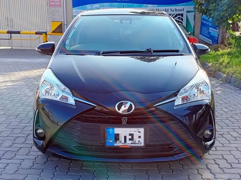 Toyota Vitz 2018 / 2021 smile 1