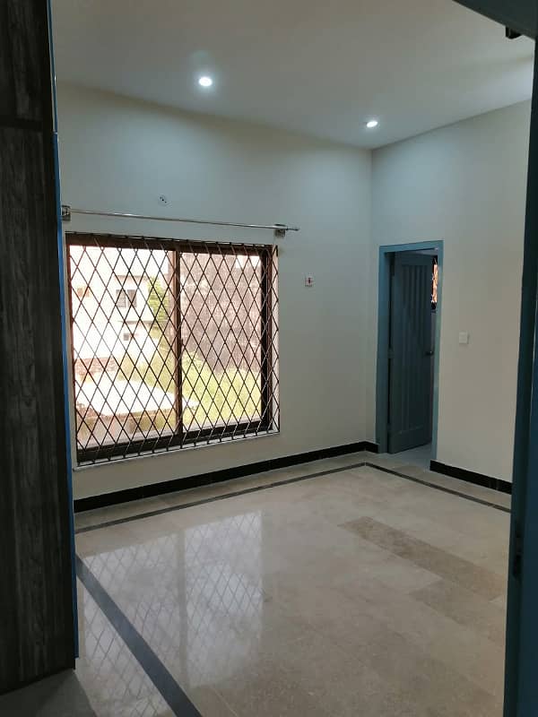 7 Marla Upper Portion For Rent In G-13 Islambad 10