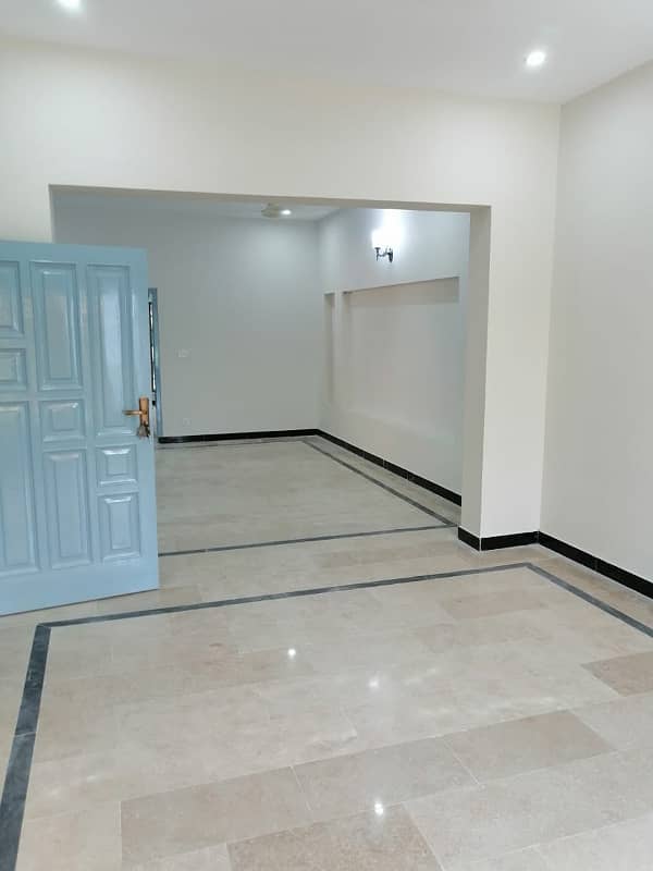 7 Marla Upper Portion For Rent In G-13 Islambad 16